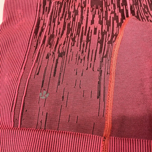 Lululemon Sculpt Short In Electric Coral size 4 - Picture 3 of 3